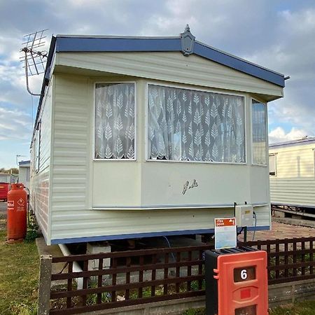 G4 Holiday Caravan Par Exterior photo